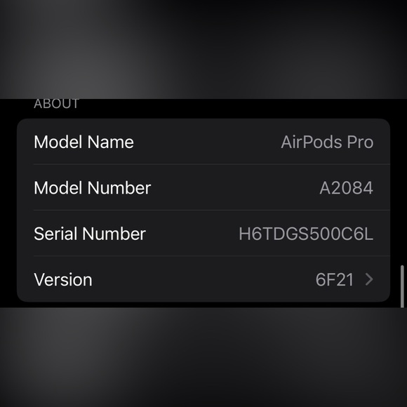 airpods pro 1st Generation With Charging Case Preowned In Box - Picture 7 of 7